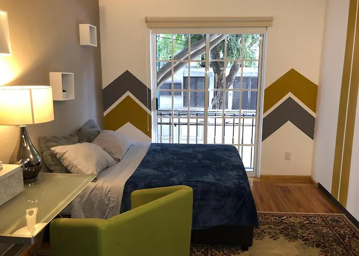 Guest house Caravansaro Goldsmith 212 Polanco Mexico City